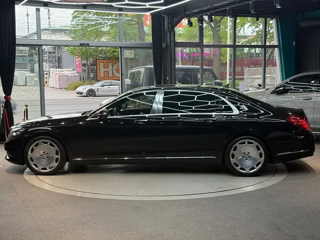 Gebraucht Mercedes S500 455 PS (334 kW) 2015 Schwarz Limousine