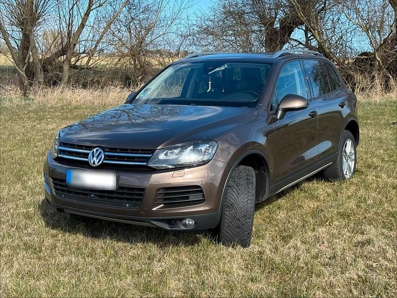 Gebraucht VW Touareg 240 PS (176 kW) 2011 Braun SUV