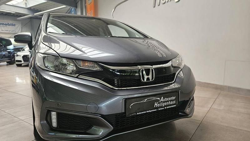 Grau Gebraucht 2019 Honda Jazz Comfort Kleinwagen | 10.980 € (Guter Preis) - Bild 1/4