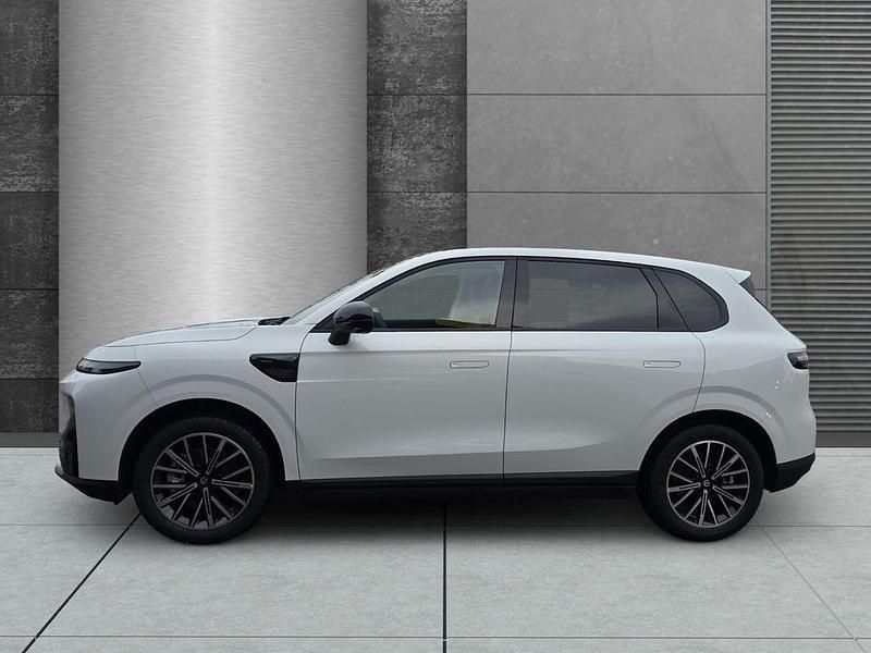 Neu Leapmotor B10 160 kW (218 PS) 2026 Weiß SUV