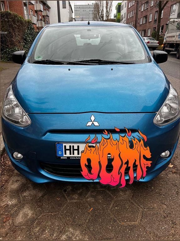 Second-hand Mitsubishi Space Star 71 CP (52 kW) 2013 Albastru Monovolum