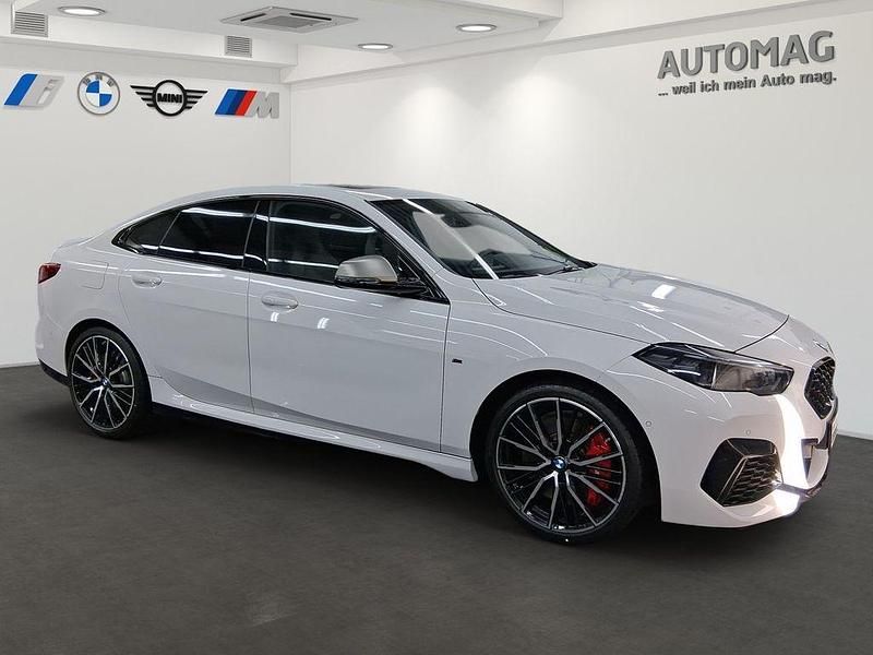 Gebraucht BMW M235 Performance 306 PS (225 kW) 2025 Weiß Limousine