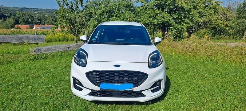 Weiß Gebraucht 2023 Ford Puma Limousine | 19.500 € (Superpreis) - Bild 1/4