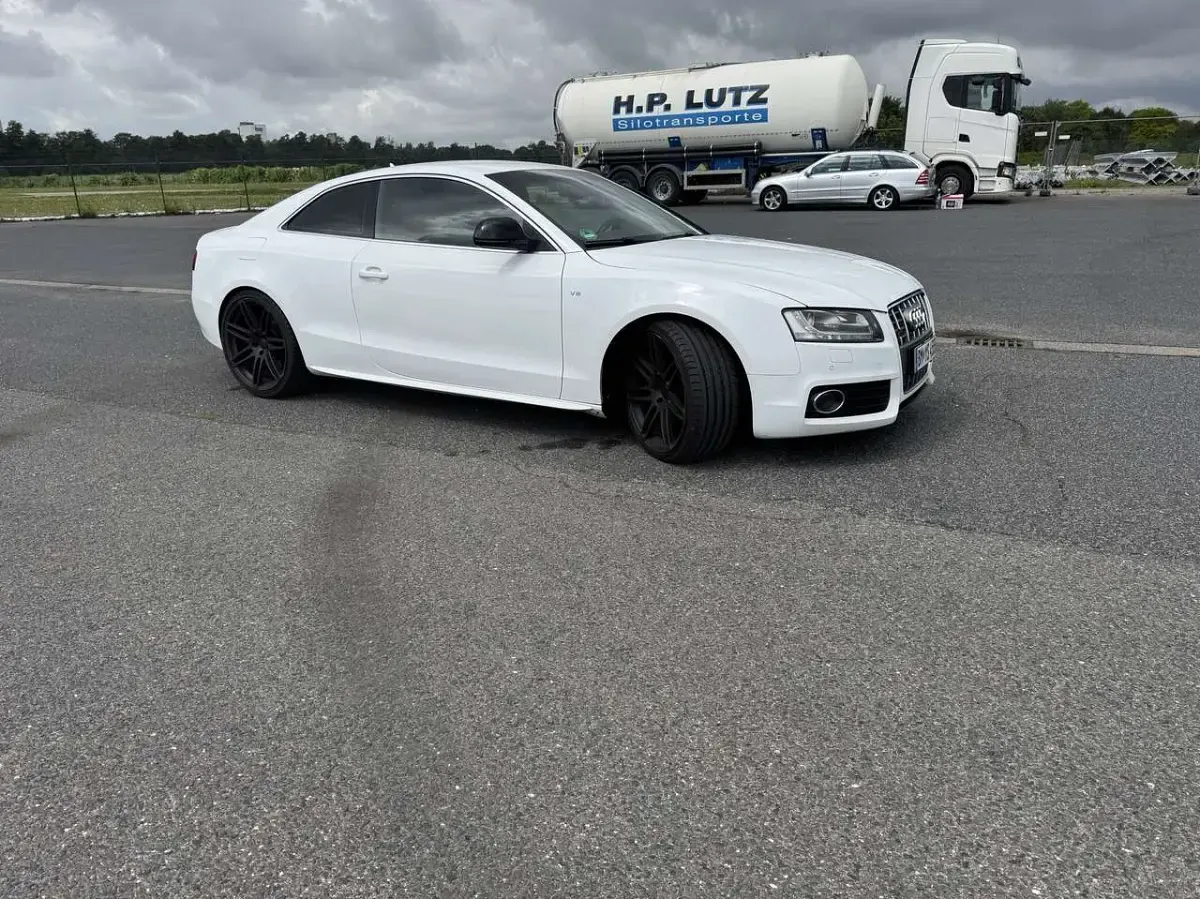 Gebraucht Audi S5 Design 354 PS (260 kW) 2007 Weiß Coupé