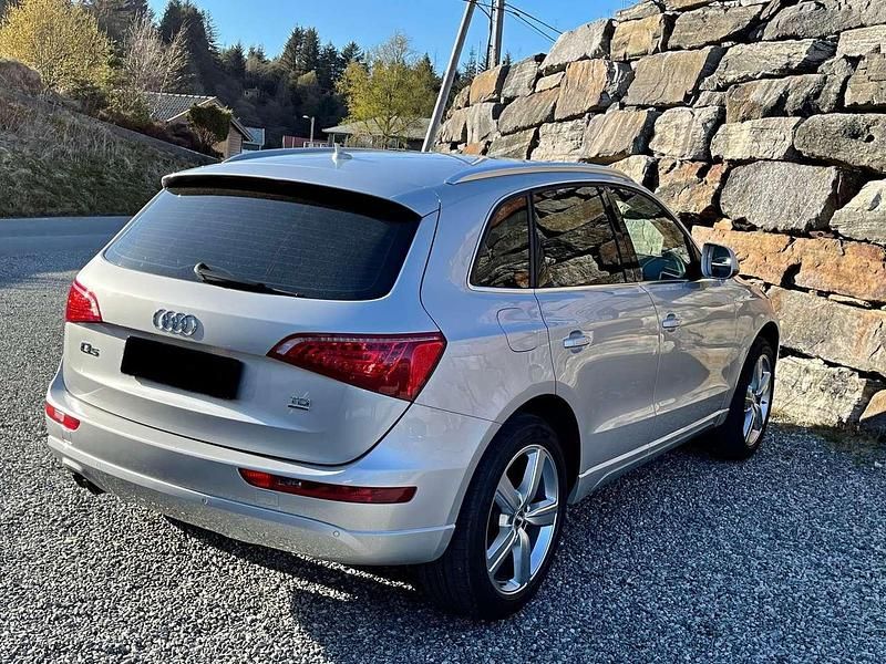 Gebraucht Audi Q5 177 PS (130 kW) 2012 Silber SUV