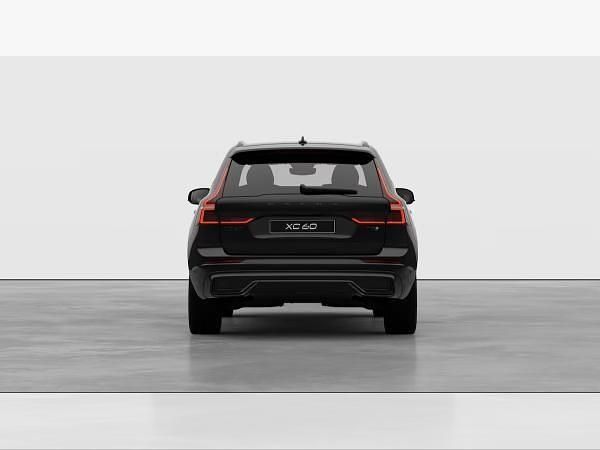 Neu Volvo XC60 Plus 455 PS (334 kW) 2025 Schwarz SUV