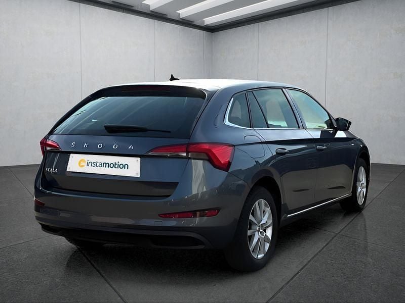 Gebraucht Skoda Scala Clever 110 PS (80 kW) 2021 Grau Kleinwagen