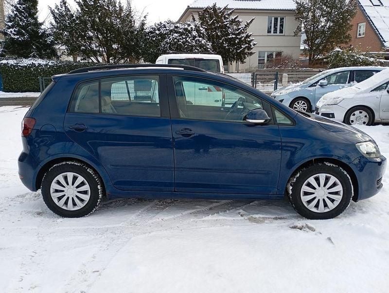 Gebraucht VW Golf Plus Cross Trendline 80 PS (58 kW) 2012 Blau Van / Kleinbus