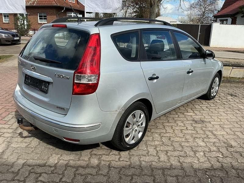 Gebraucht Hyundai i30 Edition+ 90 PS (66 kW) 2009 Silber Kombi