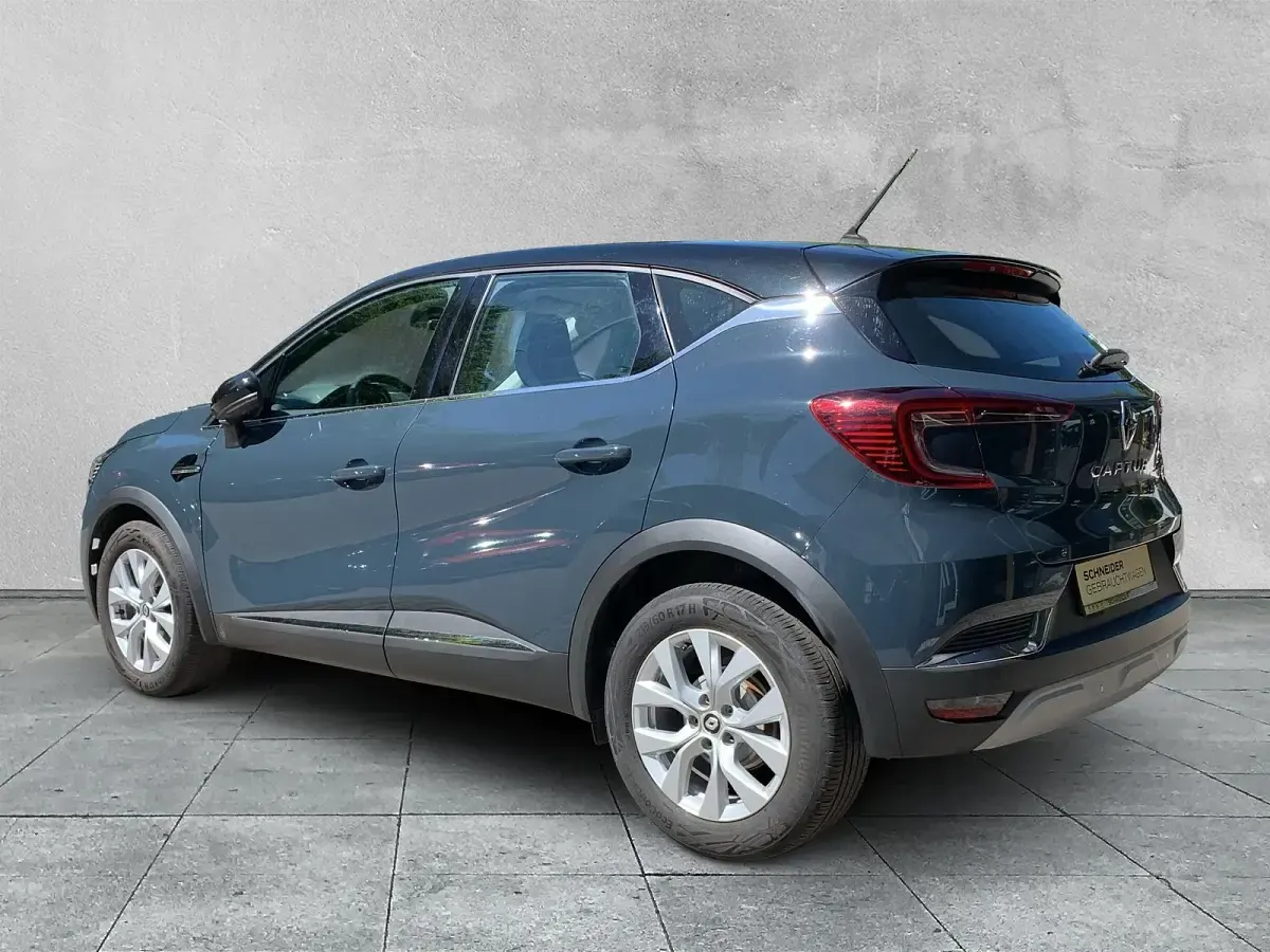 Gebraucht Renault Captur Intens 91 PS (66 kW) 2021 Blau SUV