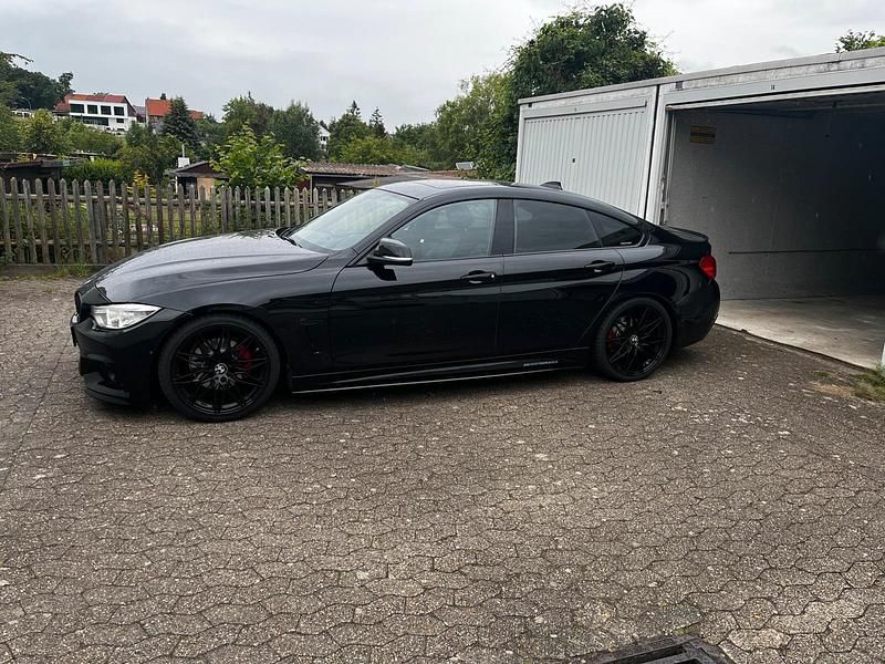 Gebraucht BMW 430 Gran Coupé 252 PS (185 kW) 2017 Schwarz Coupé