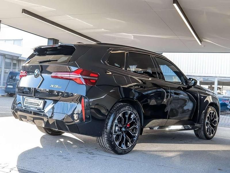 Gebraucht BMW X3 M Sport 190 PS (139 kW) 2025 Black sapphire metallic SUV