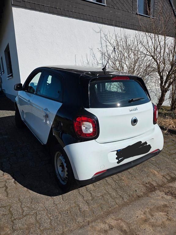 Gebraucht Smart ForFour Passion 71 PS (52 kW) 2014 Weiß Kleinwagen