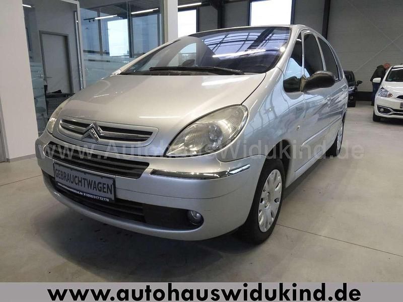 Silber Gebraucht 2008 Citroën Xsara Picasso Van / Kleinbus | 1.490 € (Fairer Preis) - Bild 1/3