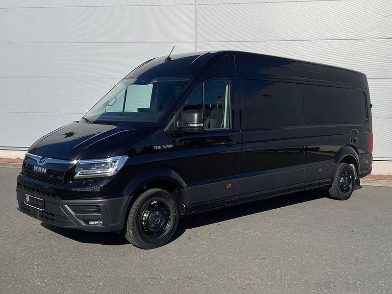 Neu MAN TGE 177 PS (130 kW) 2026 Schwarz Van