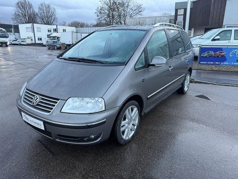 Gebraucht VW Sharan Trendline 140 PS (102 kW) 2007 Grau Van / Kleinbus