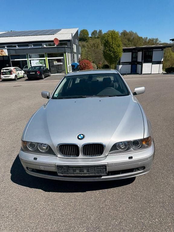 Second-hand BMW 525 192 CP (141 kW) 2001 Gri Berlinǎ