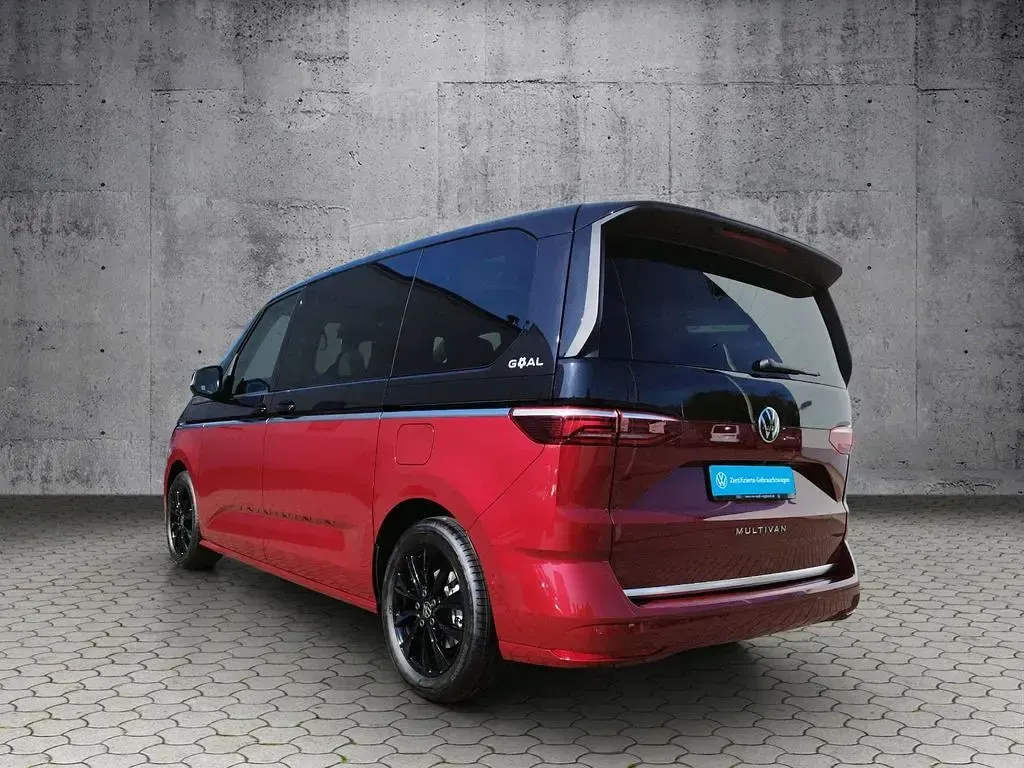 Gebraucht VW Multivan Goal 150 PS (110 kW) 2026 Deep black perleffekt/ fortan Van / Kleinbus
