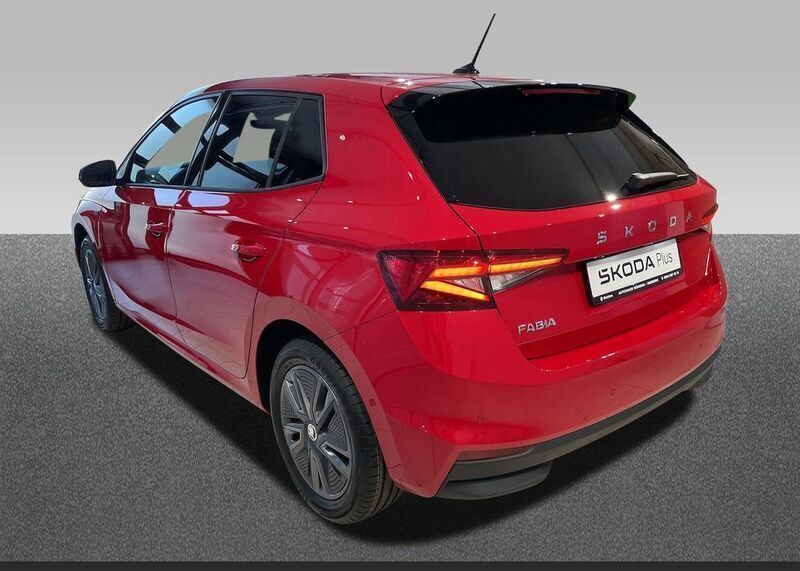 Gebraucht Skoda Fabia Selection 116 PS (85 kW) 2024 Rot Kleinwagen