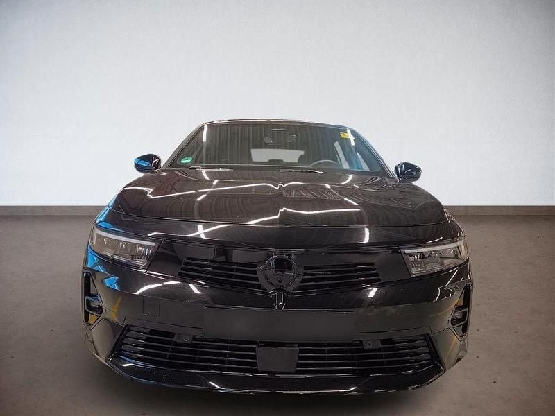 Gebraucht Opel Astra 131 PS (96 kW) 2024 Schwarz Kombi