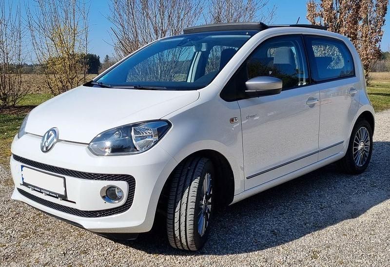 Gebraucht VW up! 75 PS (55 kW) 2014 Weiß Kleinwagen