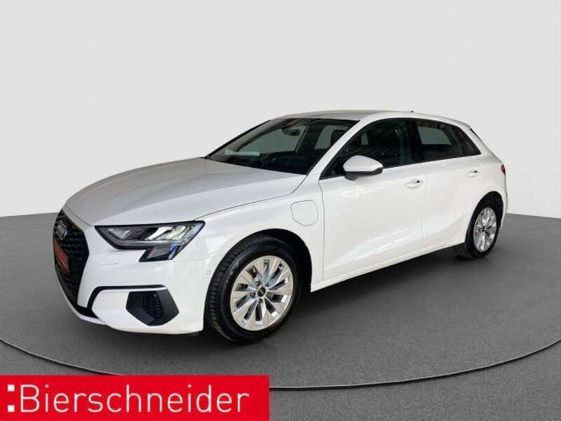 Ibisweiß Gebraucht 2022 Audi A3 e-tron Kleinwagen | 23.750 € (Fairer Preis) - Bild 1/3