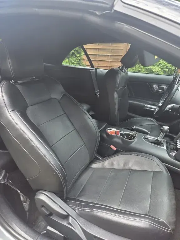 Gebraucht Ford Mustang Premium 317 PS (233 kW) 2018 Schwarz Cabrio