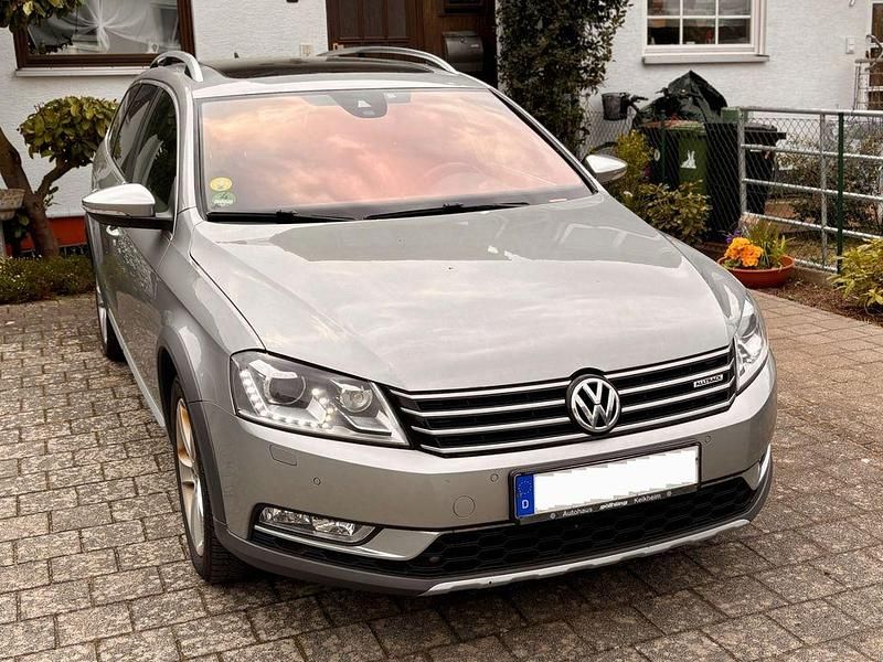 Gebraucht VW Passat Alltrack 177 PS (130 kW) 2014 Silber Kombi