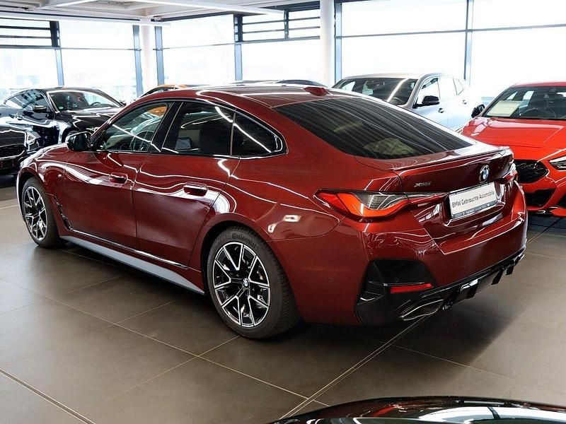 Gebraucht BMW M440 M Sport 374 PS (275 kW) 2022 Rot Limousine