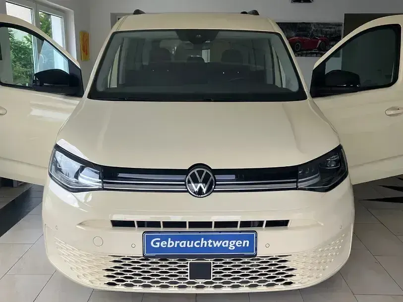 Gebraucht VW Caddy Maxi 122 PS (89 kW) 2024 Beige Van / Kleinbus