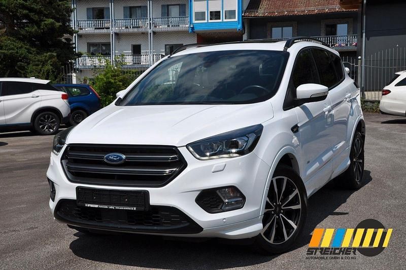 Weiß Gebraucht 2018 Ford Kuga ST-Line SUV | 12.800 € - Bild 1/4