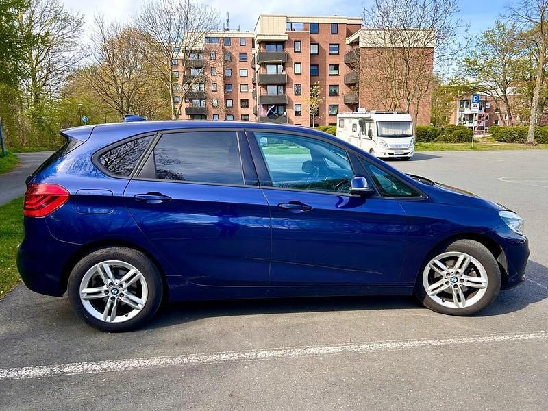 Gebraucht BMW 218 150 PS (110 kW) 2016 Blau Kombi