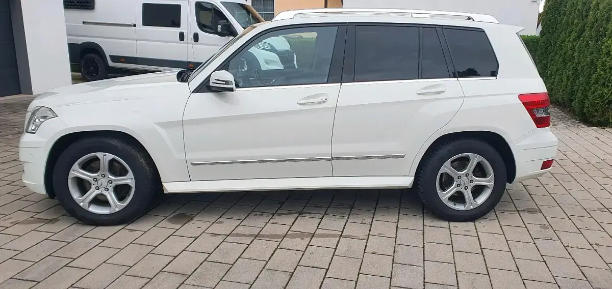 Gebraucht Mercedes GLK320 224 PS (164 kW) 2008 Weiß SUV