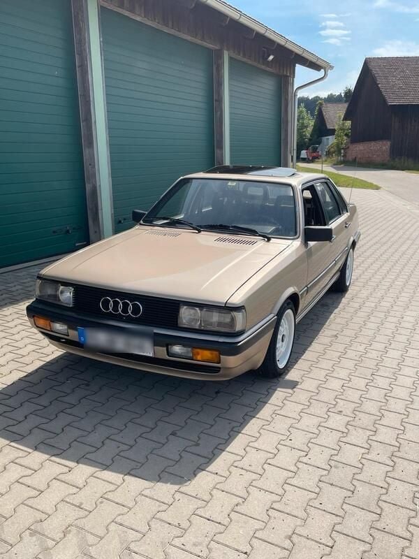 Gold Gebraucht 1984 Audi 90 Limousine | 11.000 € - Bild 1/4
