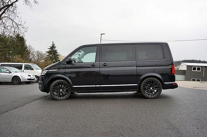 Gebraucht VW Multivan Highline 204 PS (150 kW) 2021 Schwarz Van