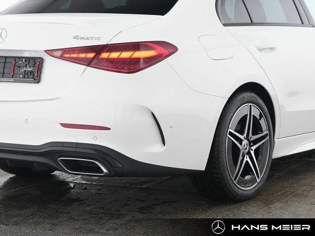 Gebraucht Mercedes C300 AMG 258 PS (189 kW) 2024 Weiß Limousine