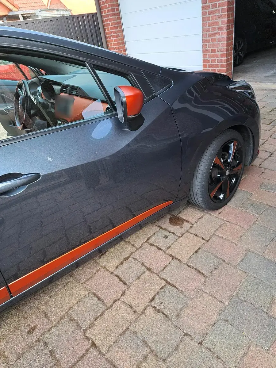 Gebraucht Nissan Micra Tekna 90 PS (66 kW) 2017 Grau Kleinwagen