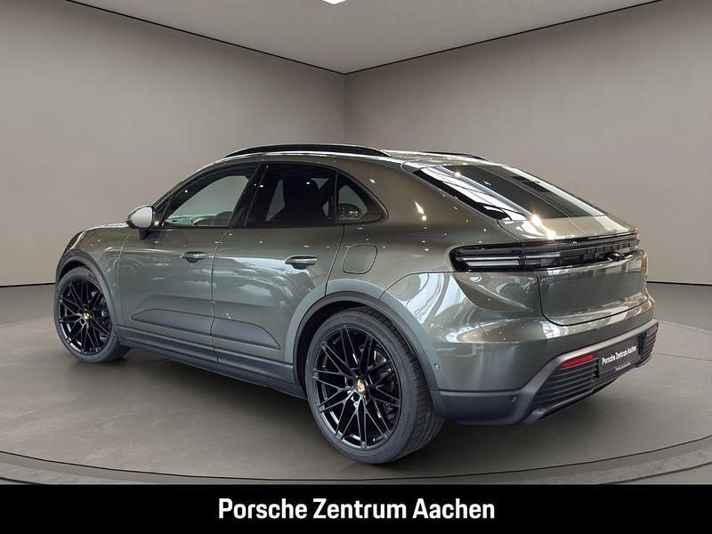 Neu Porsche Macan 264 kW (360 PS) 2026 Gruen SUV