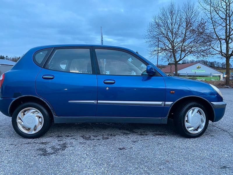 Gebraucht Daihatsu Charade 90 PS (66 kW) 1999 Kleinwagen