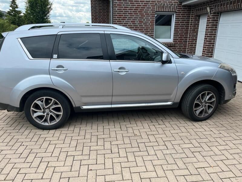 Silber Gebraucht 2010 Citroën C-Crosser SUV | 6.499 € (Fairer Preis) - Bild 1/4