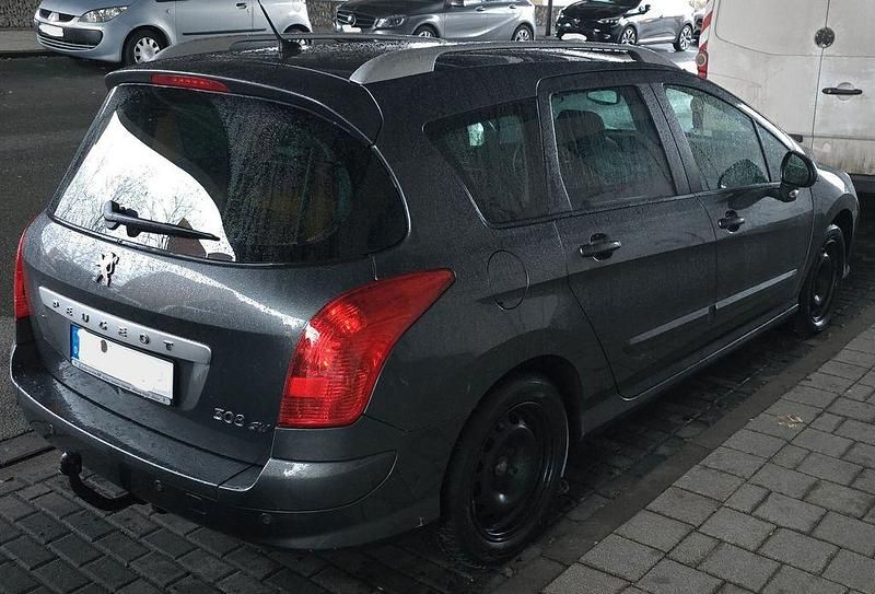 Gebraucht Peugeot 308 SW Platinum 136 PS (100 kW) 2008 Grau Kombi