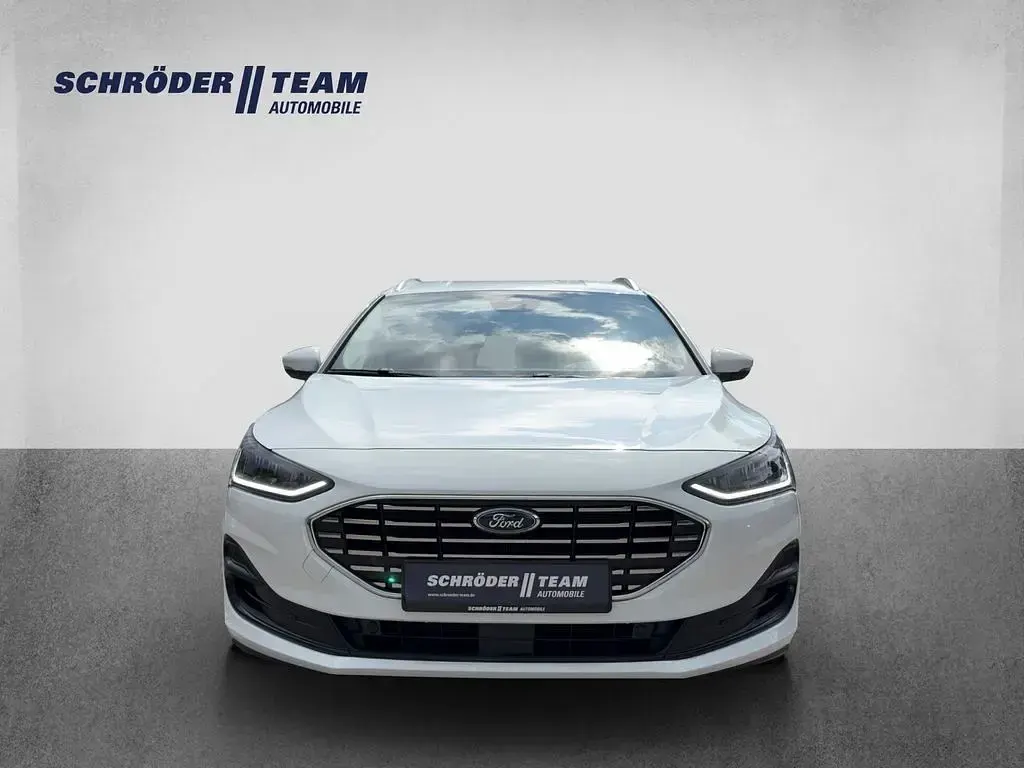 Gebraucht Ford Focus Titanium 116 PS (85 kW) 2025 Weiß Kombi