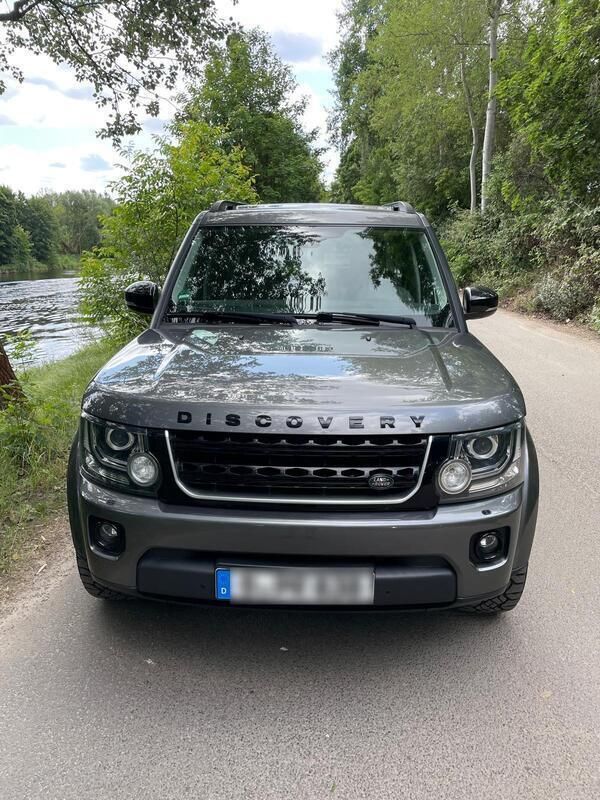 Grau Gebraucht 2014 Land Rover Discovery 4 SUV | 24.000 € (Fairer Preis) - Bild 1/4