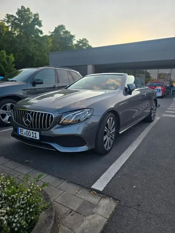Gebraucht Mercedes E300 245 PS (180 kW) 2019 Grau Cabrio