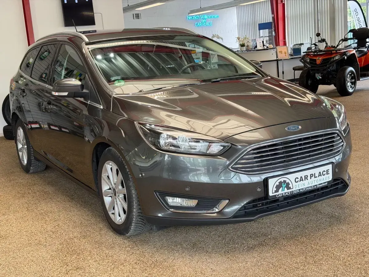 Usata Ford Focus Titanium 150 CV (110 kW) 2017 Grigio Station wagon