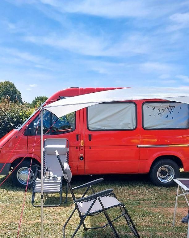 Gebraucht Ford Transit 72 PS (52 kW) 1989 Rot Van / Kleinbus