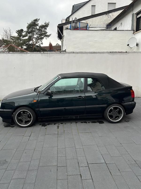 Gebraucht VW Golf Cabriolet 75 PS (55 kW) 1994 Grün Cabrio