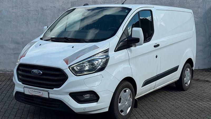Weiß Gebraucht 2020 Ford Transit Custom Trend Van / Kleinbus | 12.999 € - Bild 1/4