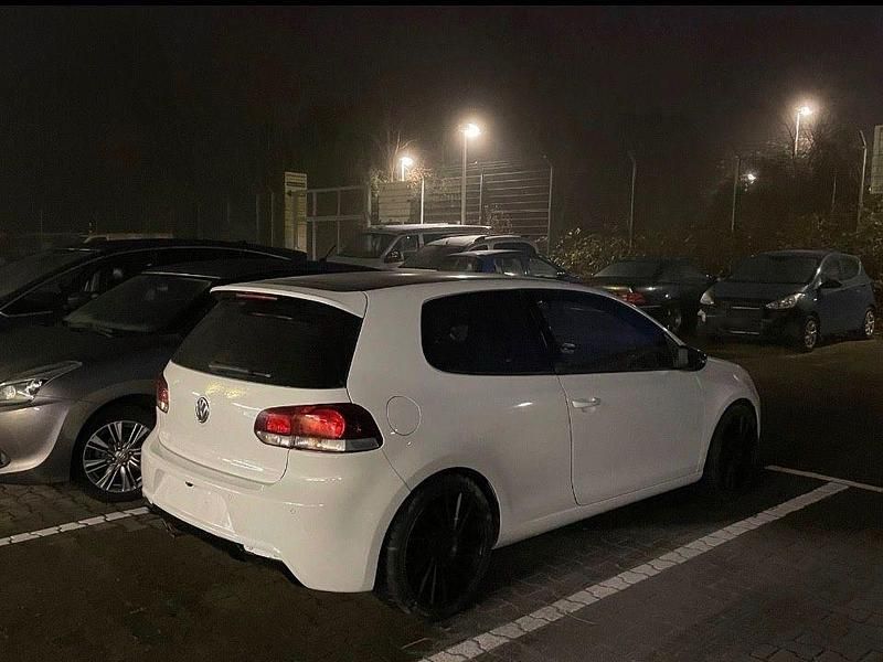 Gebraucht VW Golf VI R-line 110 PS (80 kW) 2009 Weiß Kleinwagen