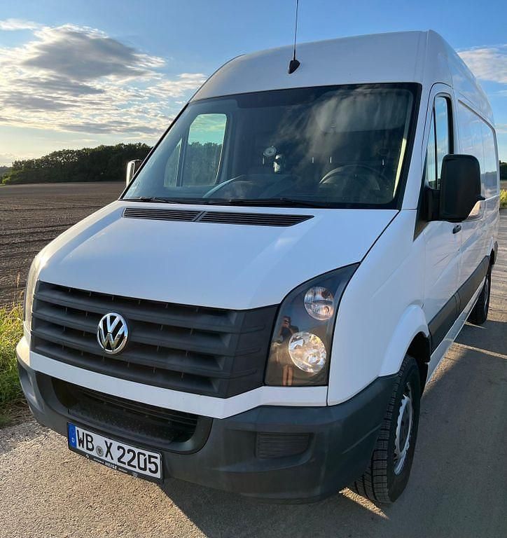 Weiß Gebraucht 2016 VW Crafter Van | 18.490 € (Guter Preis) - Bild 1/4